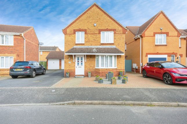 Thumbnail Detached house for sale in Marigold Way, Bedford