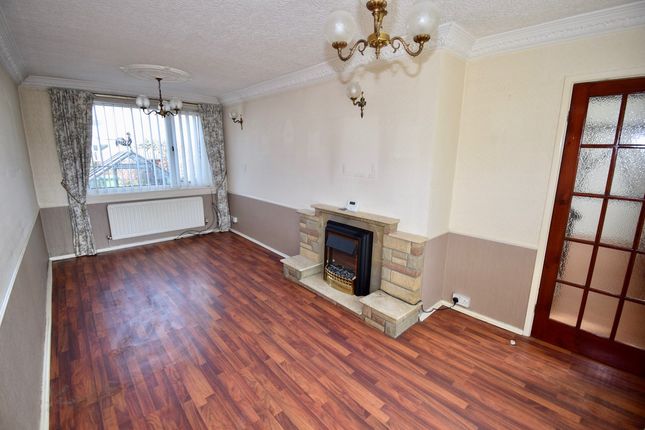 9, St. Davids Close, Spennymoor photo 2