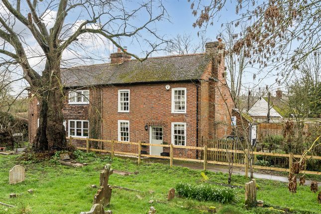 2-bed house on 14, Church Walk, Headcorn, £500,000