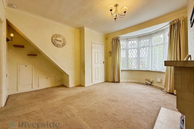 96, Graham Avenue, Hull photo 2