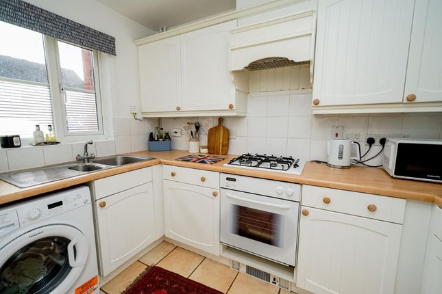 5, Newton Way, Leighton Buzzard photo 3