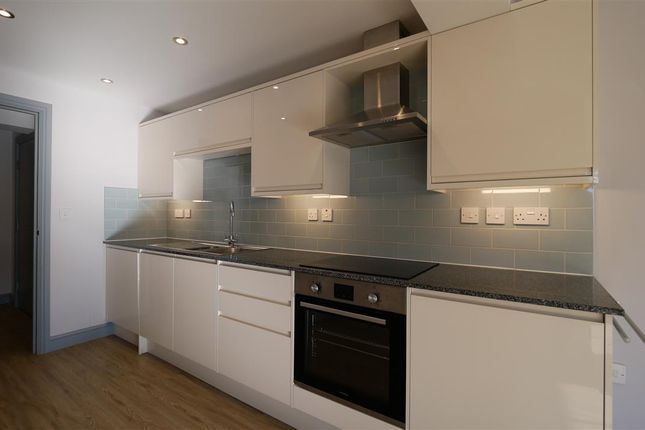 Flat 4, 12, Station Road, St Ives photo 5