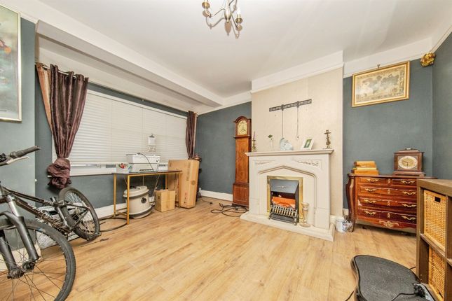 Douglas Road, Clacton-On-Sea photo 2