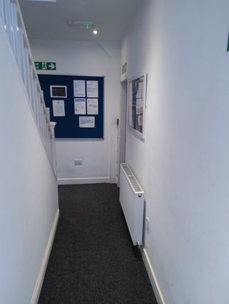 Shared accommodation to rent in Carrhouse Road, Doncaster
