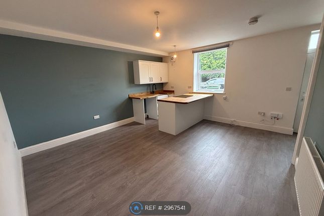 Oxford Road, Gomersal, Cleckheaton photo 3
