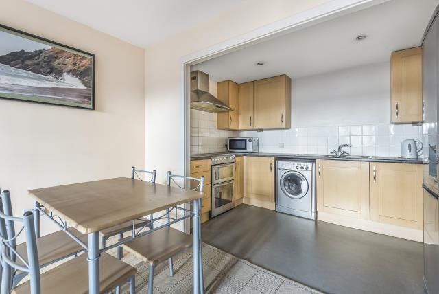 38, Crossway Point, Reading photo 4