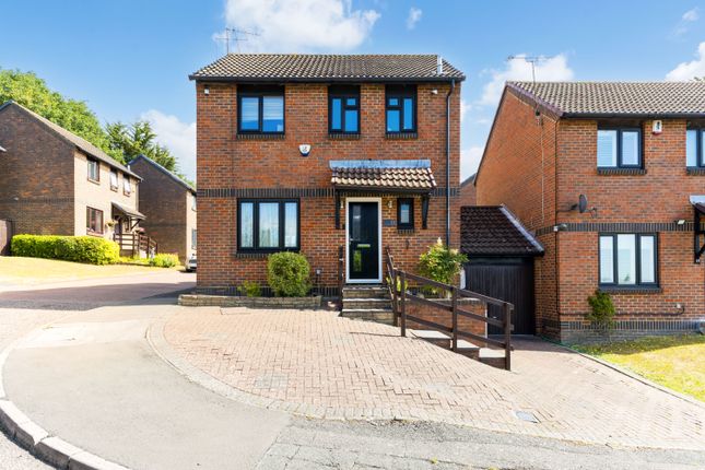 11, Daventer Drive, Stanmore photo 3