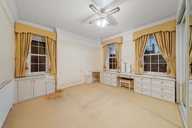 Flat 2, 18 Edward Road, Bromley photo 4