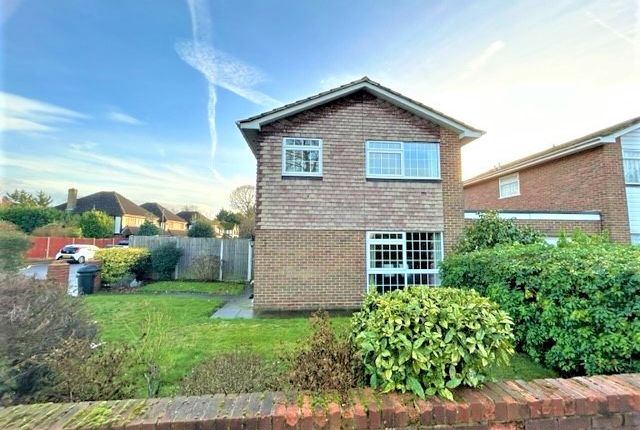 Thumbnail Detached house to rent in Chadd Drive, Bromley, Kent
