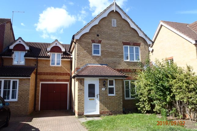 Thumbnail Link-detached house to rent in Serpentine Close, Stevenage
