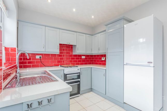 5 Norbury Grove, Bolton photo 3