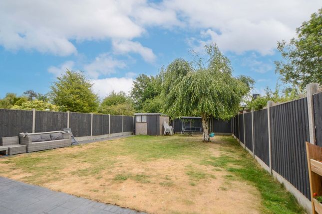 120 Spencefield Lane, Leicester photo 4