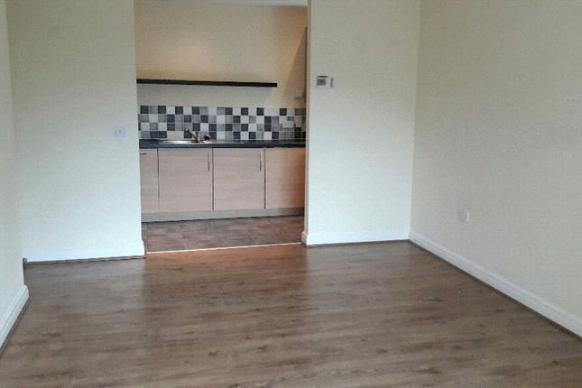 12, Watery Court, Merseyside photo 3