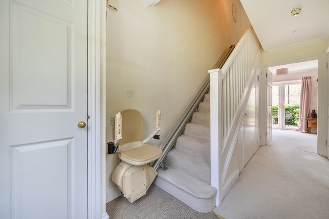 20, Inchbrook Way, Stroud photo 4