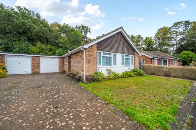 2-bed house on 6, Perry Way, Headley, £425,000