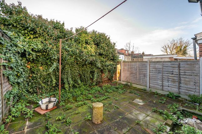 Terraced house for sale in Grove Green Road, Leyton, London