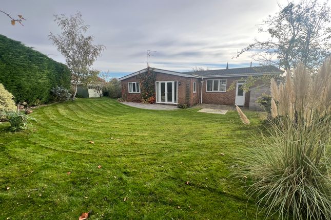 18, Church Avenue, NORTH FERRIBY photo 2