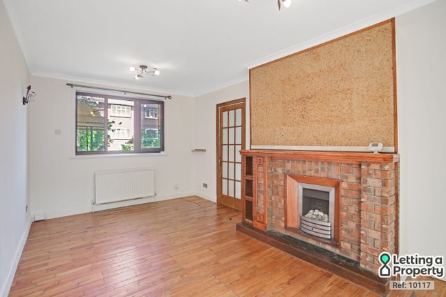 28, Kirkstone Road, Manchester photo 4