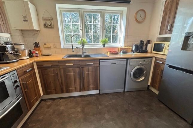 1, Lime Tree Court, St. Albans photo 3