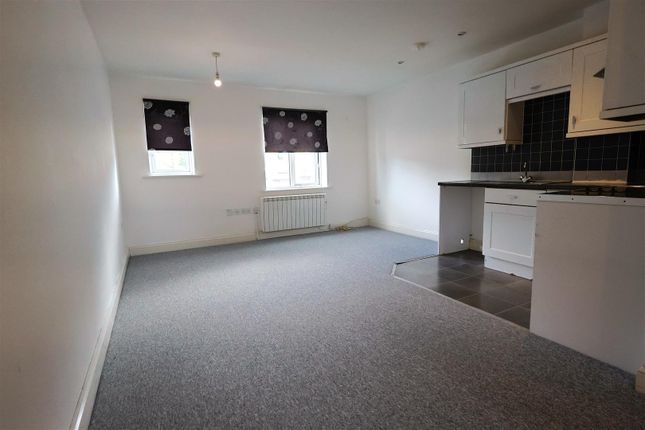 Flat 29, Trafalgar Court, Trafalgar Street, Gillingham photo 2