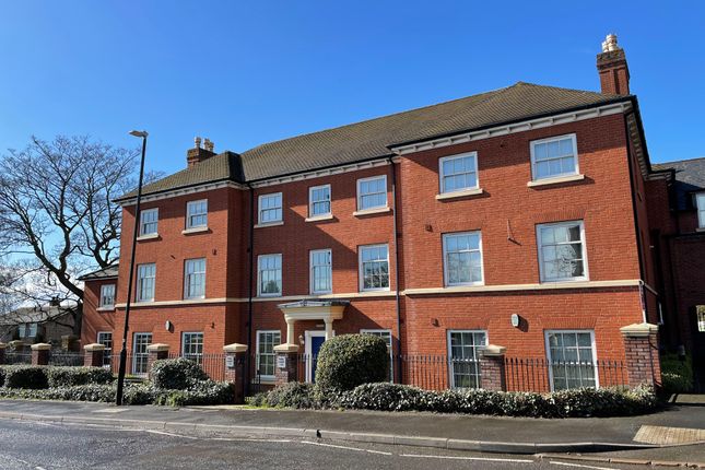 Thumbnail Flat to rent in Park Court, Coleshill, West Midlands
