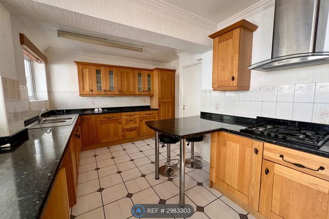 Hemingford Drive, Luton photo 4