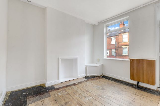 396 Gordon Road, Nottingham photo 4
