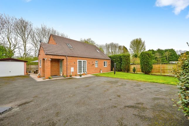 Thumbnail Detached bungalow for sale in Park Street, Uttoxeter