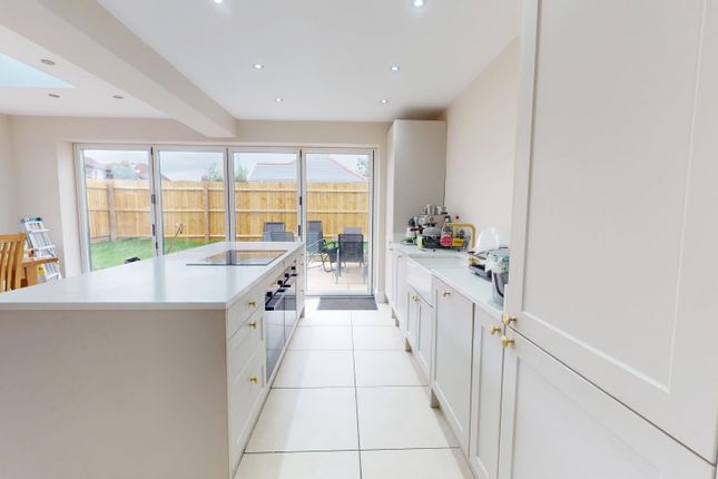 93, Tyn y Parc Road, Cardiff photo 2