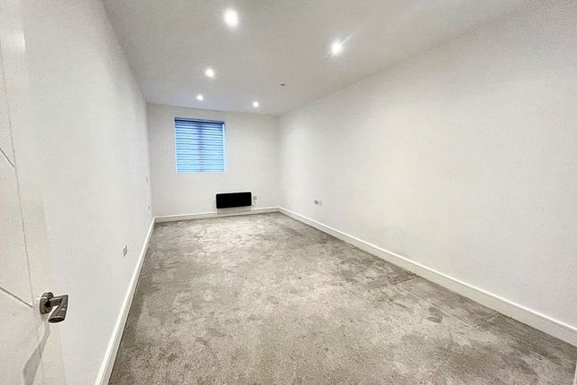 3 Springfield Place, Sittingbourne photo 5