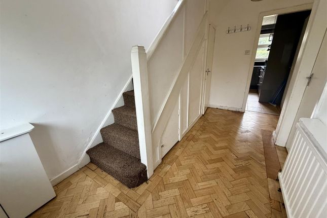 9, Lightborne Road, SALE photo 3