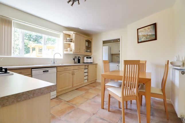 81 Lindsey Drive, Scunthorpe photo 3