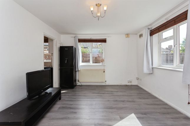 10, Bouverie Road, Harrow photo 2