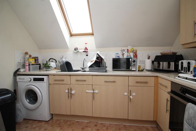 11, Regal Place, Peterborough photo 3