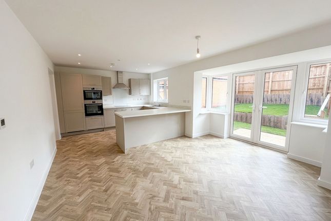 The Bowyer, The Willows, Wilsford Lane, Ancaster photo 2