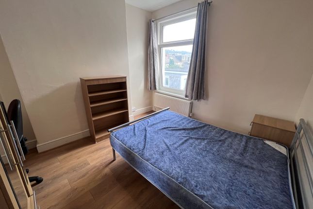 Shared accommodation to rent in Langland Terrace, Brynmill, Swansea