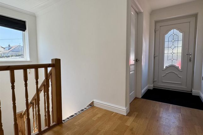 8A, Treverbyn Road, St Austell photo 4