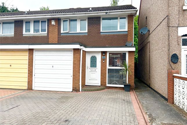 End terrace house for sale in Aldermans Green Road, Coventry, West Midlands