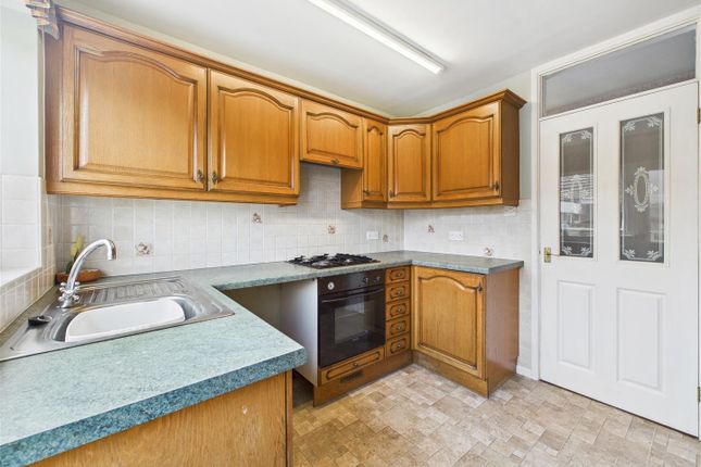 6, Solway Rise, Dronfield photo 3