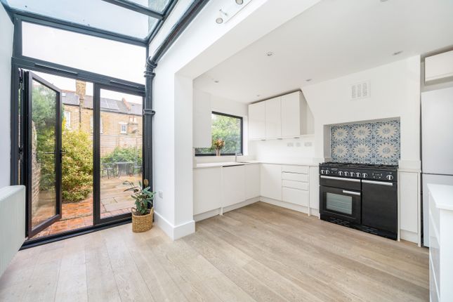 26, Kilravock Street, LONDON photo 4