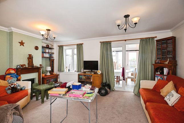 5, Brisleys Row, Rochester photo 3
