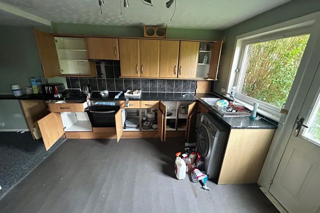 61, Sinclair Court, Kilmarnock photo 4