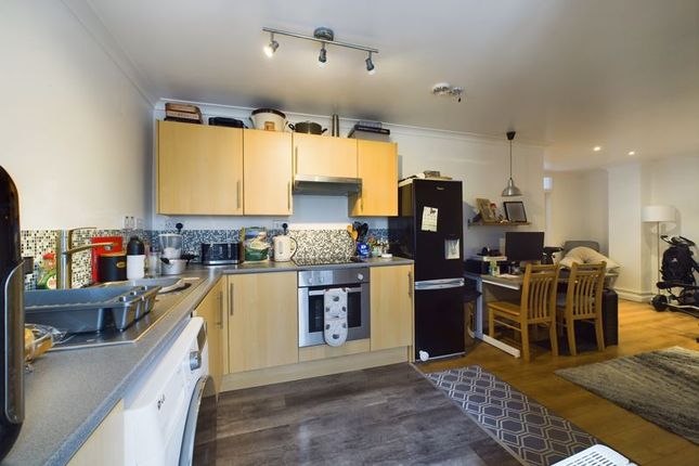 Thumbnail Flat for sale in Paynters Lane, Redruth