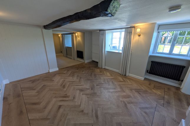 Gamekeepers Cottage, The Marsh, Fordingbridge photo 3