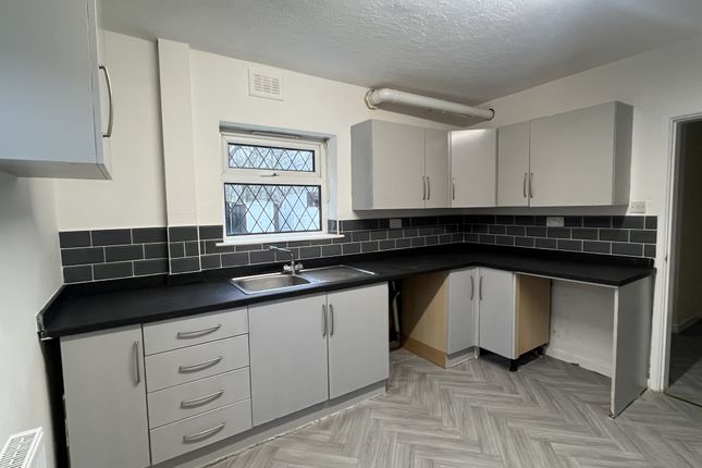 14, STOKE-ON-TRENT photo 5