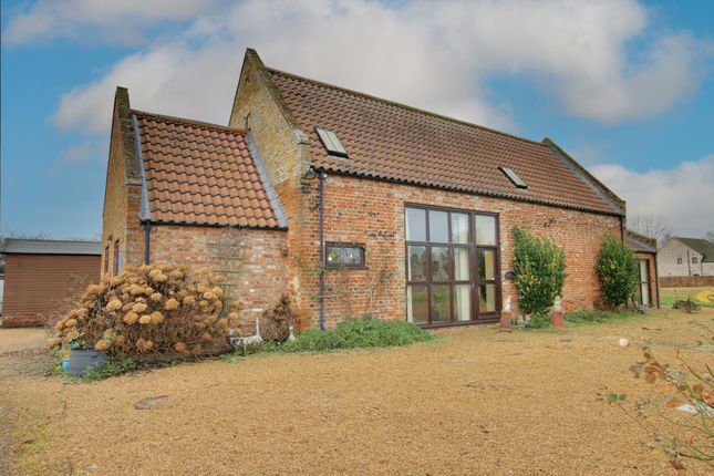 Barn conversion for sale in Knights End Road, March