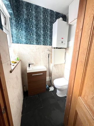 63, Moray Avenue, Hayes photo 5
