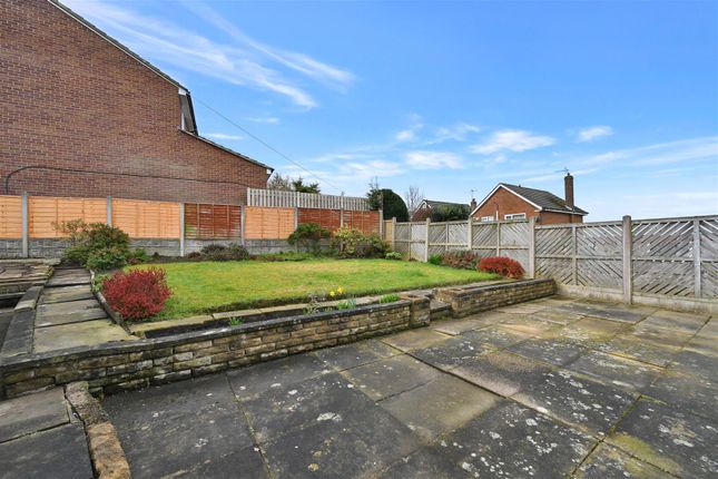 Semi-detached bungalow to rent in Wrenbury Crescent, Cookridge, Leeds