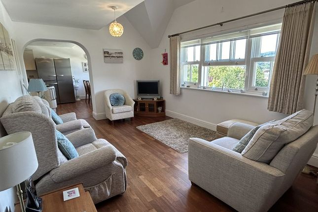 13 Belvedere Court, Hillside Road, Sidmouth photo 2