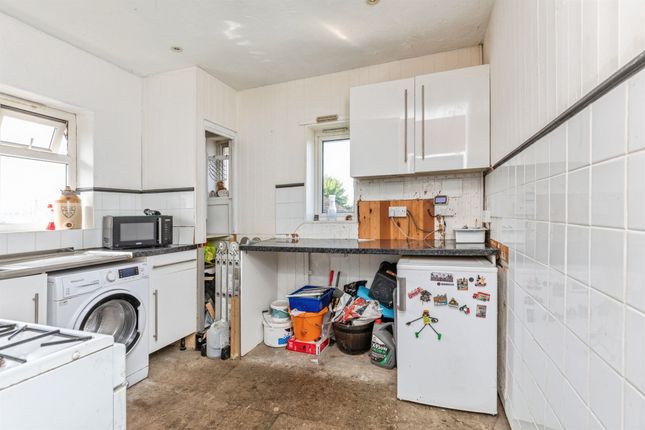 10, Rock Lane, Hastings photo 4